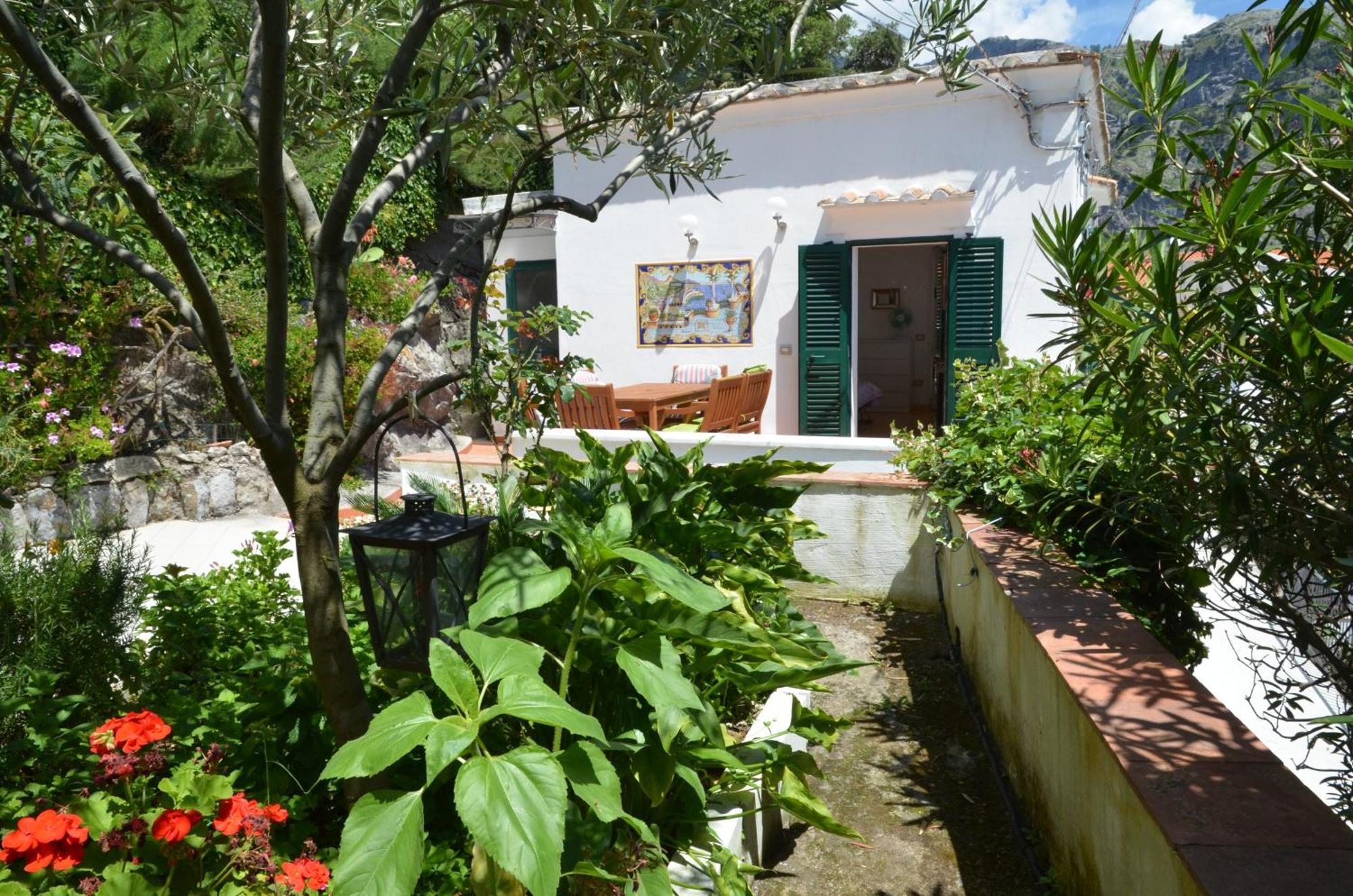 Aparthotel Hills Amalfi